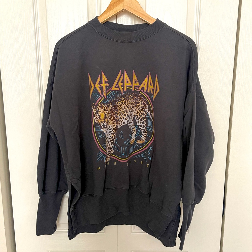 Abercrombie & Fitch Womens Sweatshirt